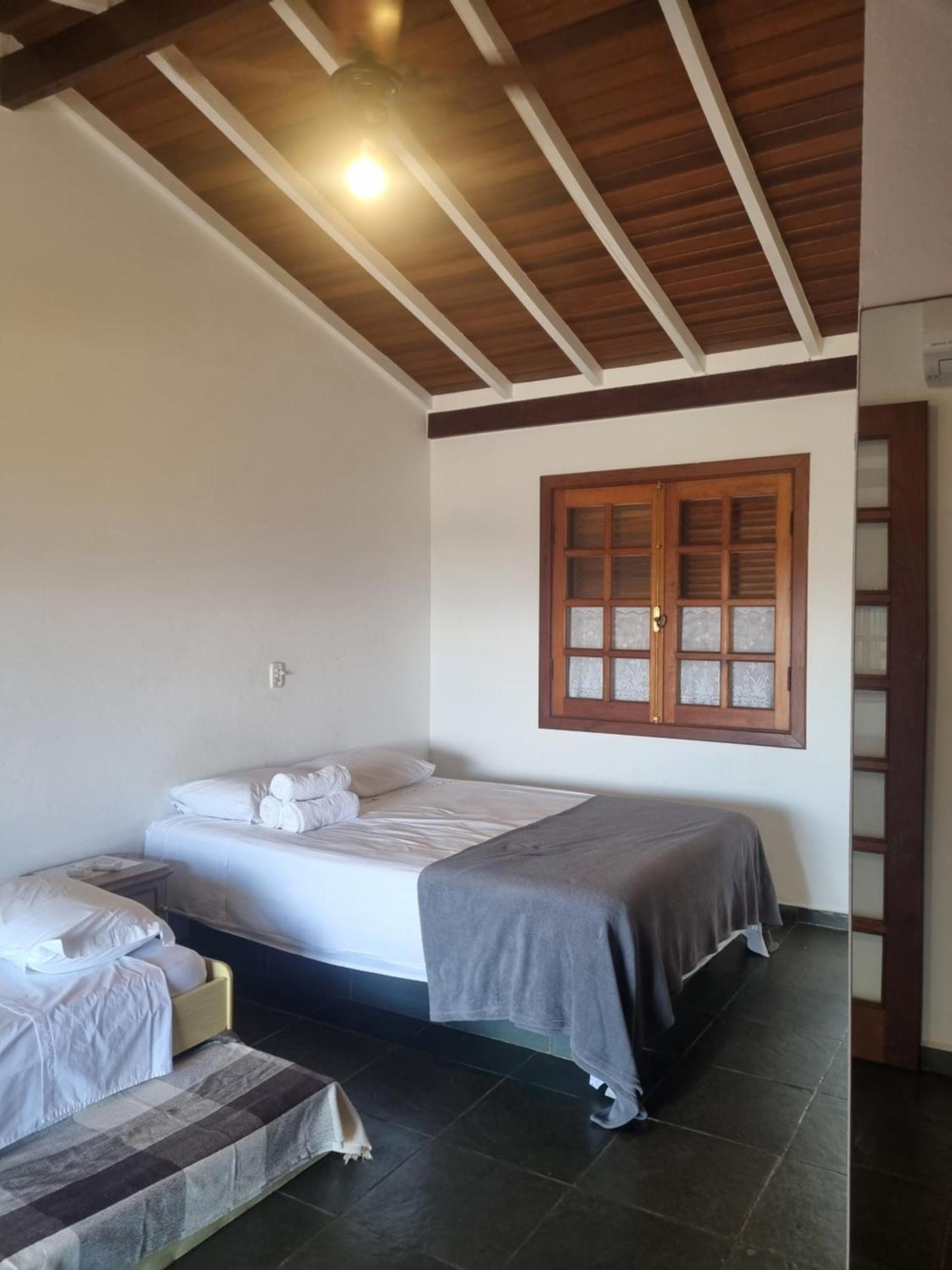 Chales E Suite Ilhabela Phòng bức ảnh